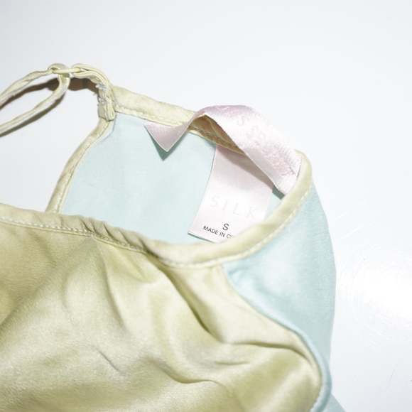 Victoria Secret Chemise Maxi Lingerie Small 100% Silk Nightgown Slip Tri-Color - Picture 5 of 7